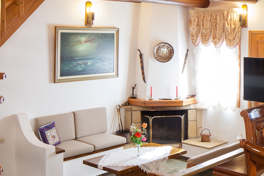 Interior 2